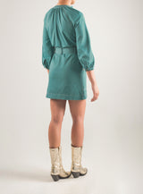 Vestido corto con bolsillos